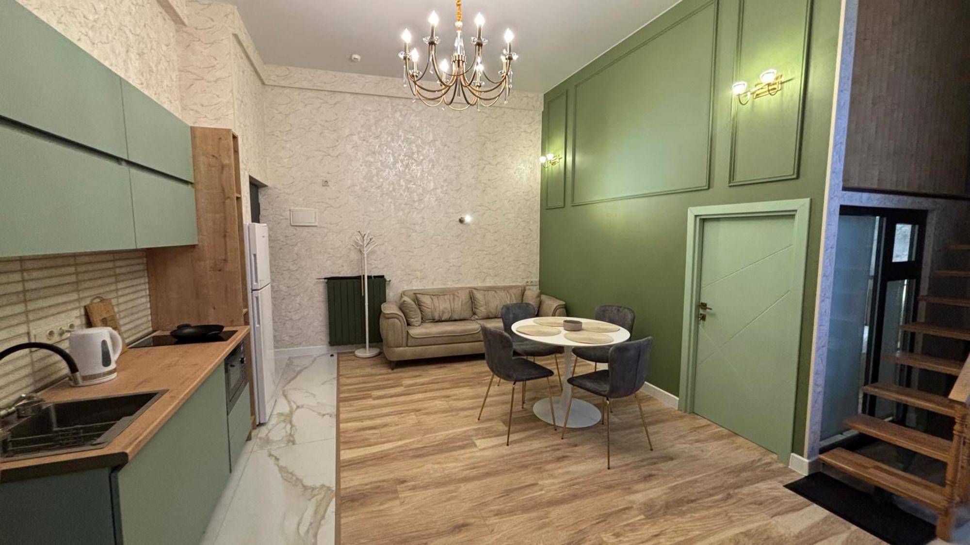 Made With Love Apartment Тбилиси Экстерьер фото