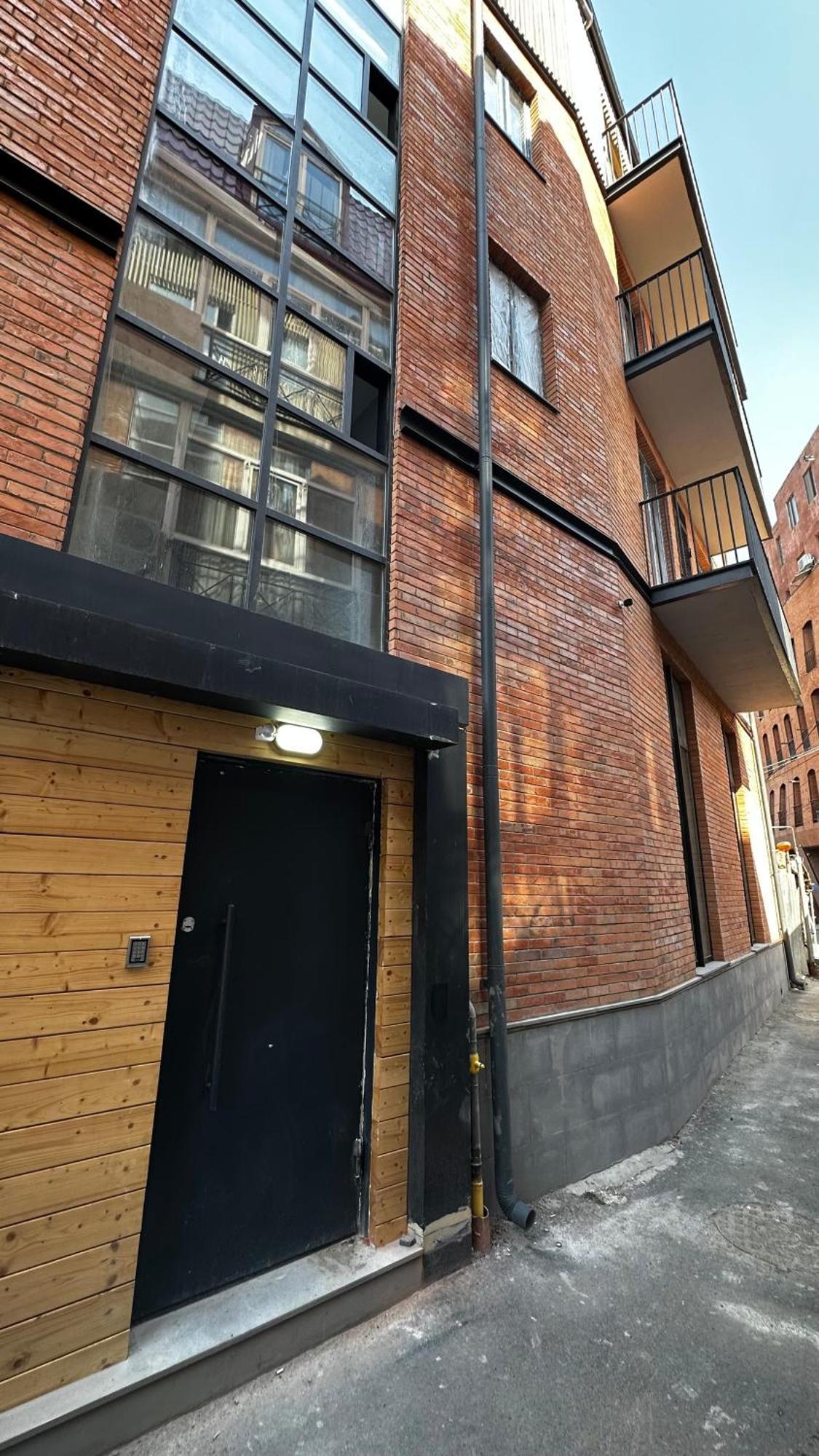 Made With Love Apartment Тбилиси Экстерьер фото