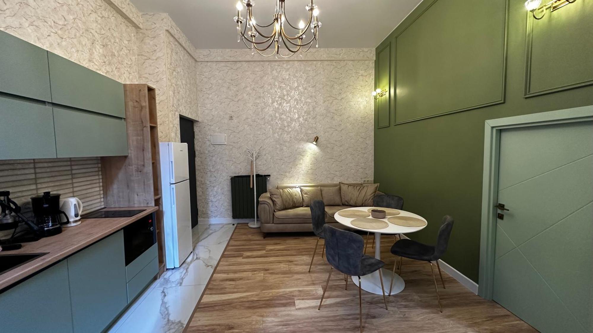 Made With Love Apartment Тбилиси Экстерьер фото