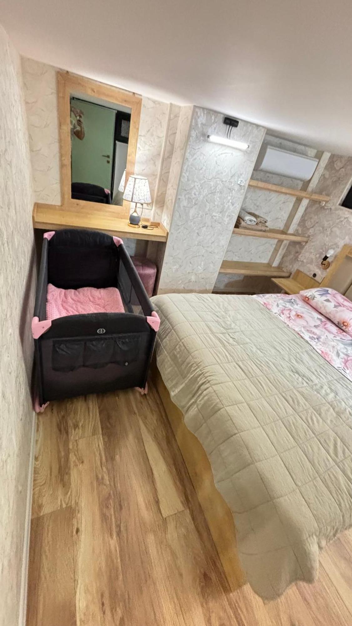 Made With Love Apartment Тбилиси Экстерьер фото